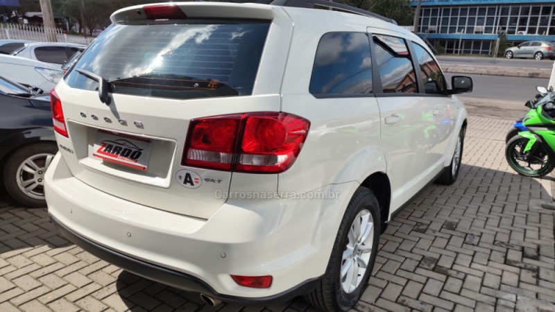JOURNEY 3.6 SXT V6 GASOLINA 4P AUTOMÁTICO - 2014 - CAXIAS DO SUL