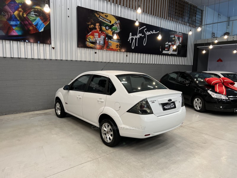 FIESTA 1.6 MPI CLASS 8V GASOLINA 4P MANUAL - 2012 - CAXIAS DO SUL