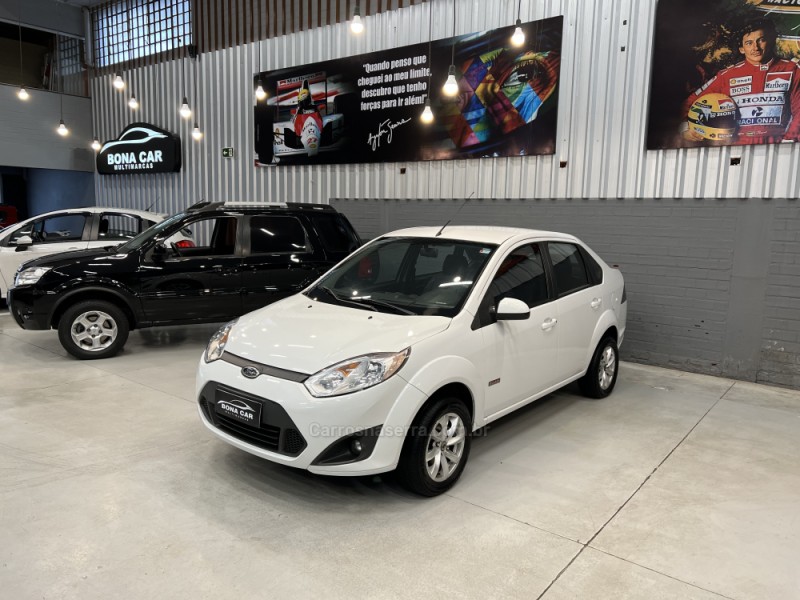 FIESTA 1.6 MPI CLASS 8V GASOLINA 4P MANUAL
