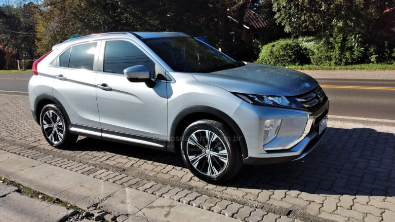 eclipse cross 1.5 hpe s 16v gasolina 4p automatico 2020 nova petropolis