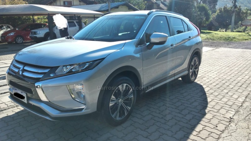 ECLIPSE CROSS 1.5 HPE-S 16V GASOLINA 4P AUTOMÁTICO - 2020 - NOVA PETRóPOLIS