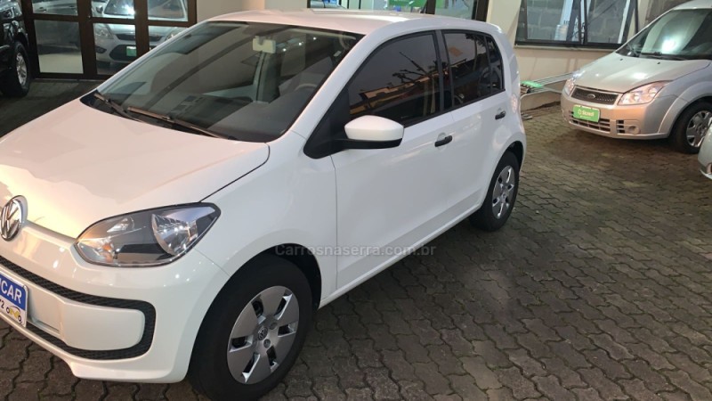 UP 1.0 MPI TAKE UP 12V FLEX 4P MANUAL - 2017 - FARROUPILHA