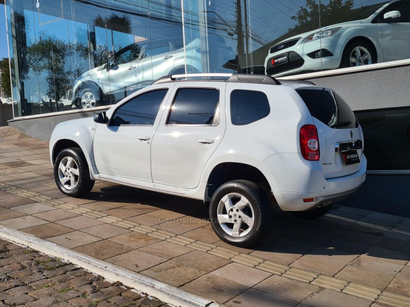 DUSTER 1.6 DYNAMIQUE 4X2 16V FLEX 4P MANUAL - 2013 - BENTO GONçALVES