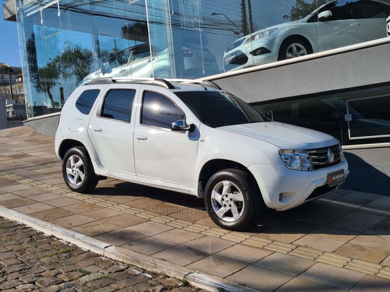 DUSTER 1.6 DYNAMIQUE 4X2 16V FLEX 4P MANUAL - 2013 - BENTO GONçALVES