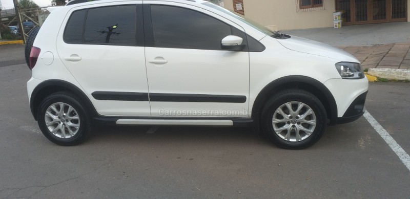 CROSSFOX 1.6 MI FLEX 8V 4P MANUAL - 2013 - BENTO GONçALVES