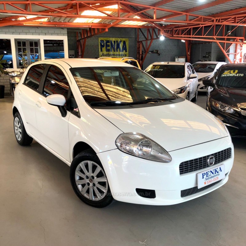 PUNTO 1.4 ATTRACTIVE ITALIA 8V FLEX 4P MANUAL