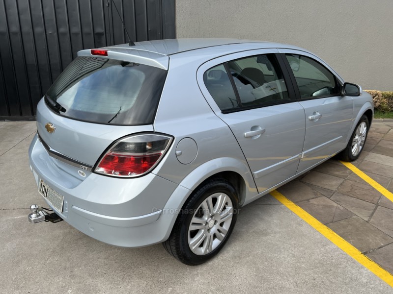 VECTRA 2.0 MPFI GT HATCH 8V FLEX 4P MANUAL - 2010 - CAXIAS DO SUL