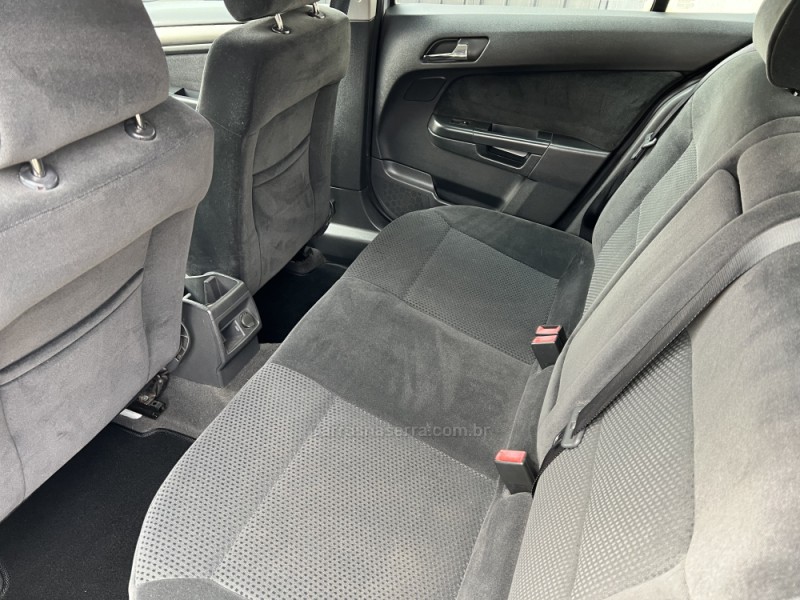 VECTRA 2.0 MPFI GT HATCH 8V FLEX 4P MANUAL - 2010 - CAXIAS DO SUL