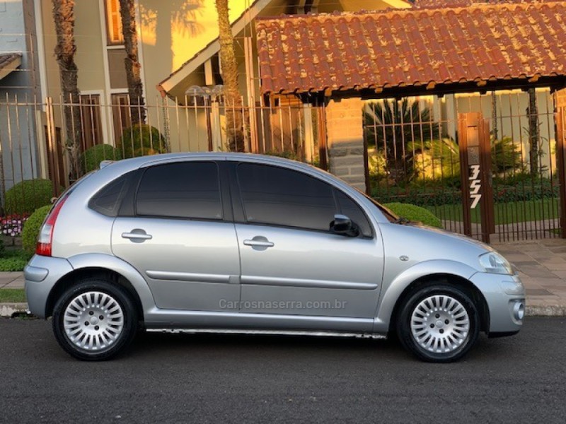 C3 1.4 I GLX 8V FLEX 4P MANUAL - 2011 - CAMPO BOM