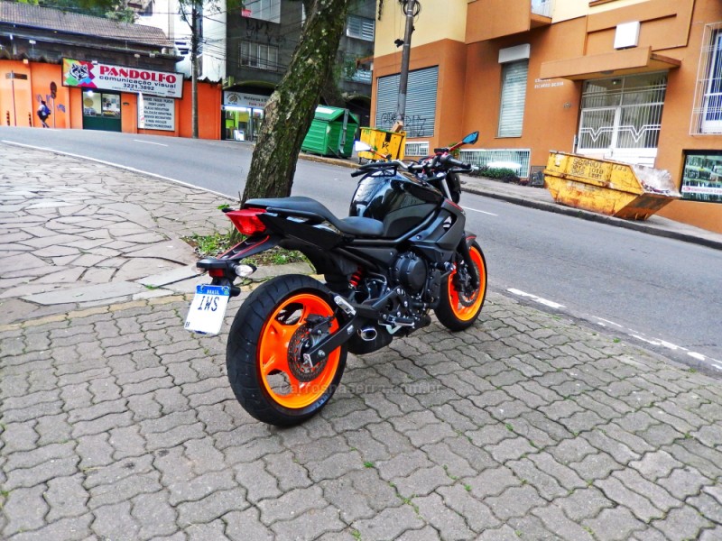 XJ6 N ABS - 2016 - CAXIAS DO SUL