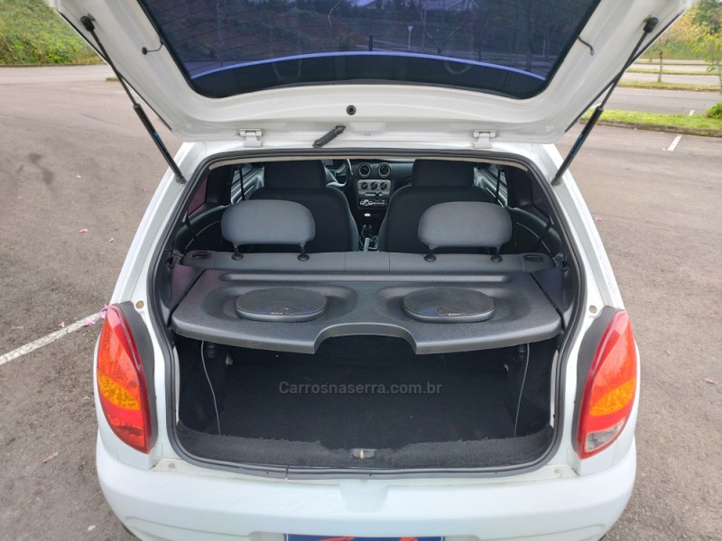 CELTA 1.0 MPFI 8V GASOLINA 2P MANUAL - 2002 - BENTO GONçALVES
