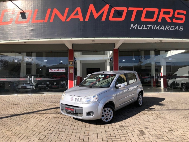 UNO 1.0 EVO VIVACE 8V FLEX 4P MANUAL