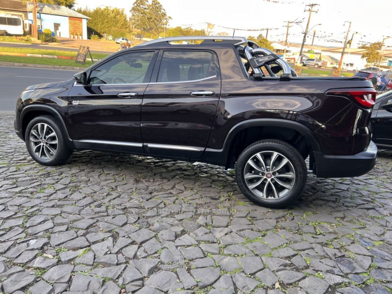 TORO 2.0 16V TURBO DIESEL VOLCANO 4WD AUTOMÁTICO - 2020 - TAQUARA