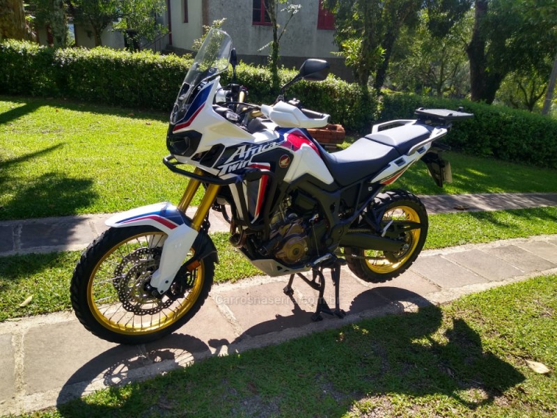 crf 1000l africa twin  2018 bento goncalves
