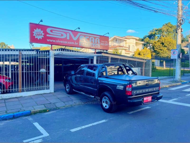 S10 2.4 MPFI ADVANTAGE 4X2 CD 8V GASOLINA 4P MANUAL - 2008 - GARIBALDI