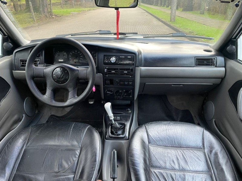 SANTANA 2.0 CL 8V GASOLINA 4P MANUAL - 2001 - CAXIAS DO SUL