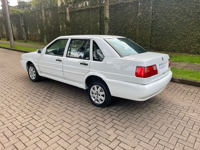 SANTANA 2.0 CL 8V GASOLINA 4P MANUAL - 2001 - CAXIAS DO SUL