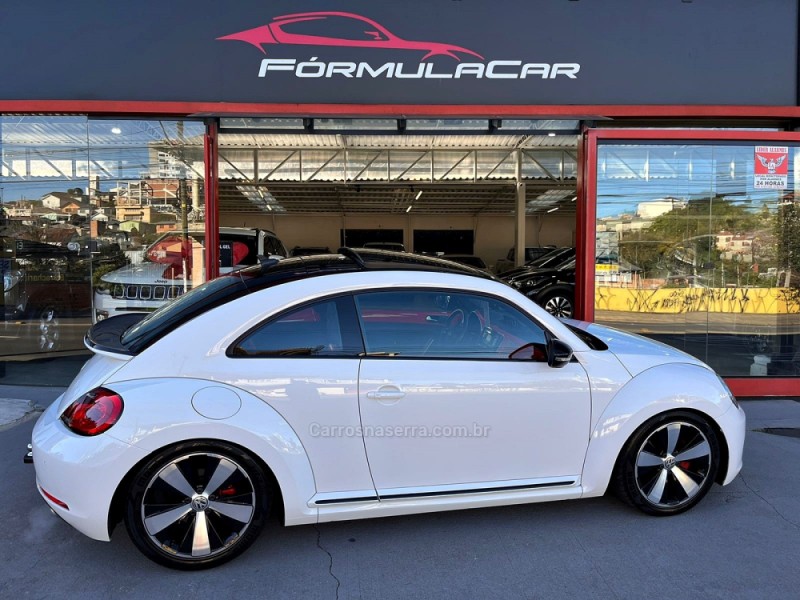 FUSCA 2.0 TSI 16V R-LINE GASOLINA 2P AUTOMÁTICO - 2013 - CAXIAS DO SUL