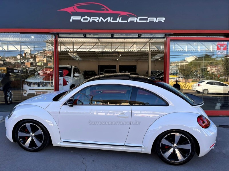 FUSCA 2.0 TSI 16V R-LINE GASOLINA 2P AUTOMÁTICO - 2013 - CAXIAS DO SUL