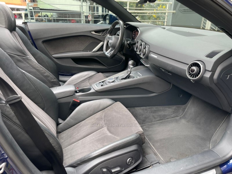 TT 2.0 TFSI ROADSTER 16V GASOLINA 2P S-TRONIC - 2016 - CAXIAS DO SUL