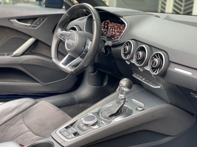 TT 2.0 TFSI ROADSTER 16V GASOLINA 2P S-TRONIC - 2016 - CAXIAS DO SUL