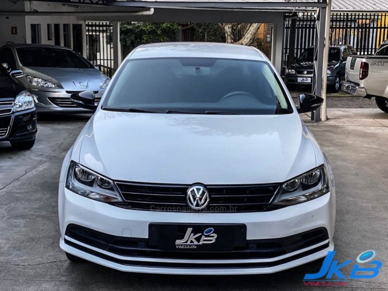 JETTA 2.0 TSI HIGHLINE 211CV GASOLINA 4P TIPTRONIC - 2016 - NOVO HAMBURGO