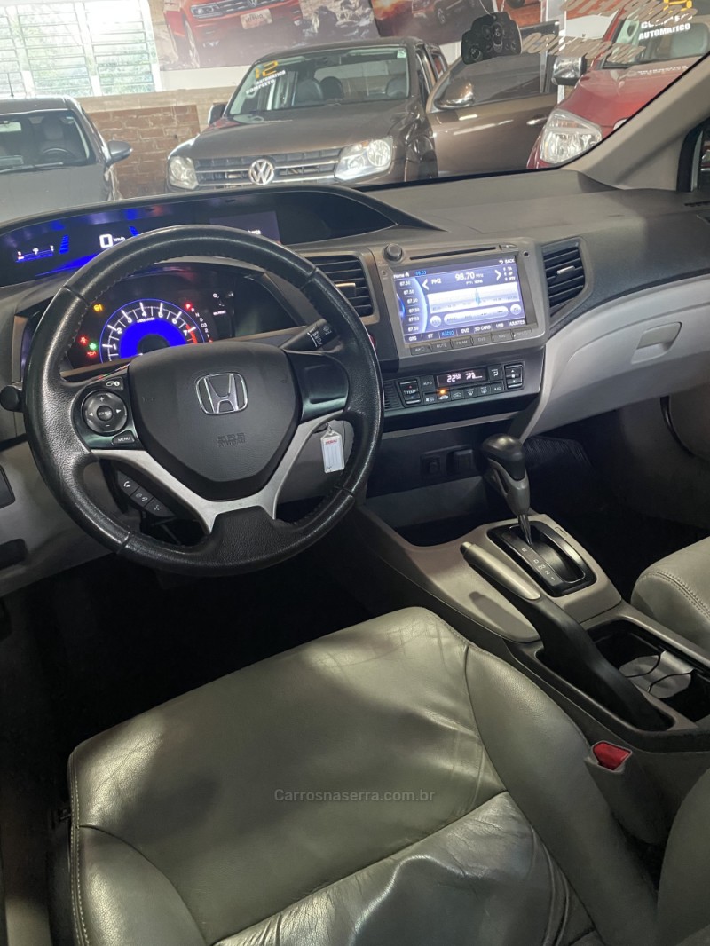 CIVIC 1.8 LXS 16V GASOLINA 4P AUTOMÁTICO - 2015 - PAROBé