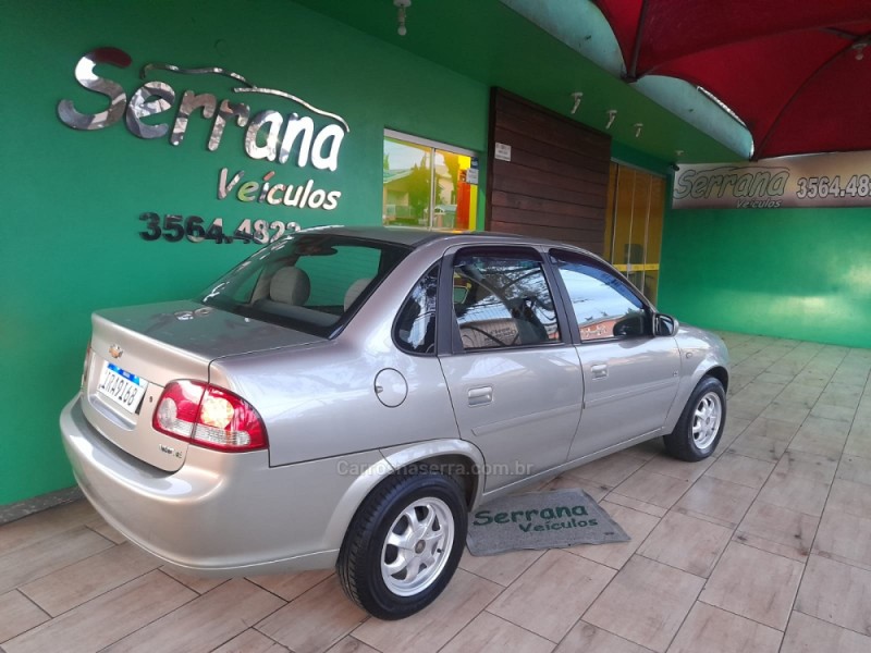 CLASSIC 1.0 MPFI LS 8V FLEX 4P MANUAL - 2011 - DOIS IRMãOS