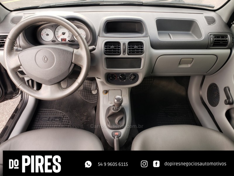CLIO 1.0 CAMPUS 16V FLEX 2P MANUAL - 2011 - CAXIAS DO SUL
