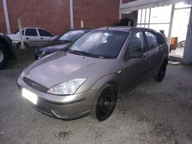 FOCUS 1.6 8V GASOLINA 4P MANUAL