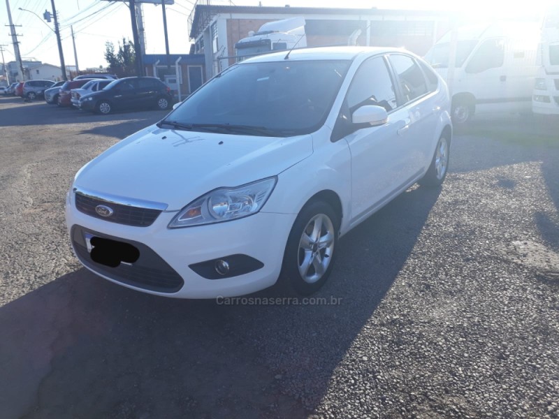 FOCUS 1.6 8V FLEX 4P MANUAL