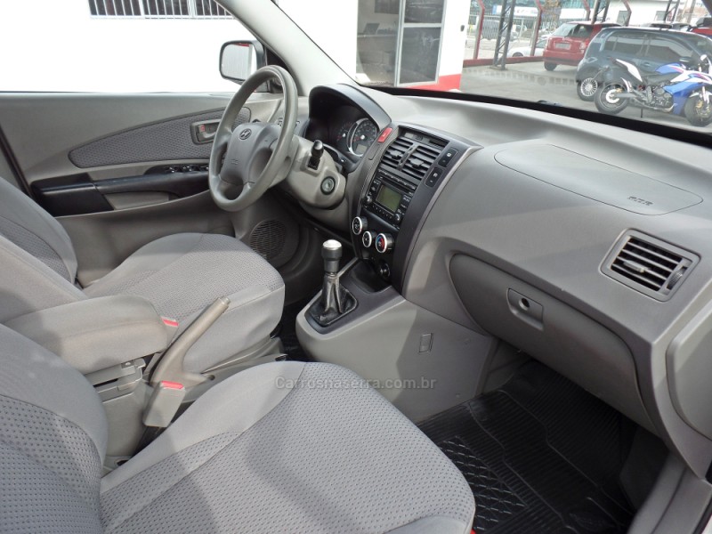 TUCSON 2.0 GL 2WD 16V GASOLINA 4P MANUAL - 2012 - CAXIAS DO SUL