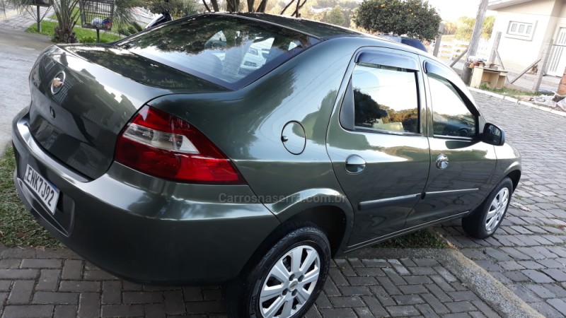 PRISMA 1.0 MPFI VHCE MAXX 8V FLEX 4P MANUAL - 2010 - FARROUPILHA