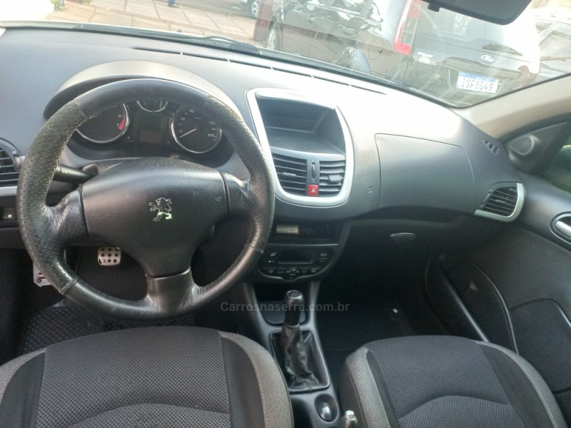 207 1.6 XS PASSION 16V FLEX 4P MANUAL - 2010 - VACARIA