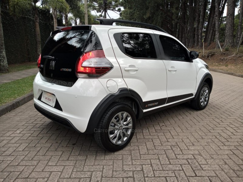 MOBI 1.0 TREKKING 8V FLEX 4P MANUAL - 2021 - CAXIAS DO SUL