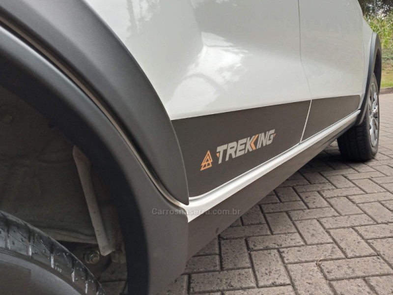 MOBI 1.0 TREKKING 8V FLEX 4P MANUAL - 2021 - CAXIAS DO SUL