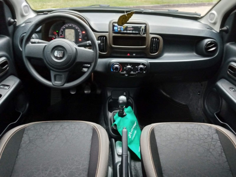 MOBI 1.0 TREKKING 8V FLEX 4P MANUAL - 2021 - CAXIAS DO SUL