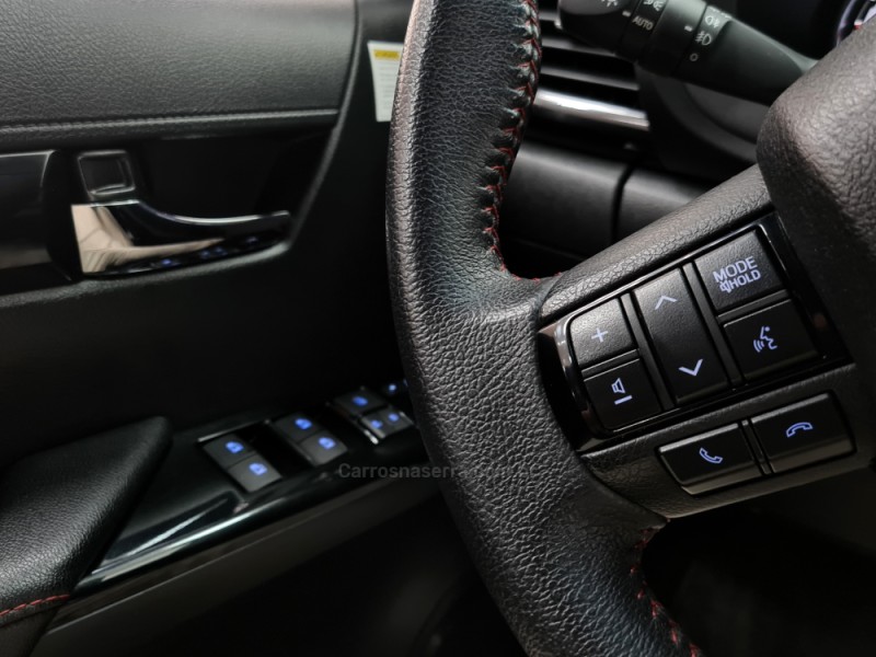 HILUX 2.8 GR-S 4X4 CD 16V TURBO INTERCOOLER DIESEL 4P AUTOMÁTICO - 2019 - SANTA CRUZ DO SUL