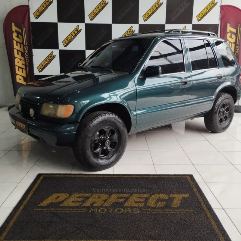 sportage 2.2 dlx 4x4 diesel 4p manual 1998 portao