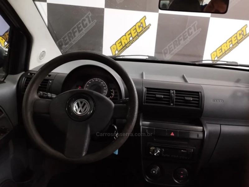 SPACEFOX 1.6 MI 8V FLEX 4P MANUAL - 2009 - PORTãO