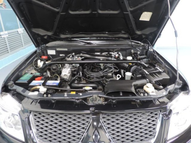 PAJERO TR4 2.0 4X2 16V 140CV FLEX 4P AUTOMÁTICO - 2012 - PORTO ALEGRE