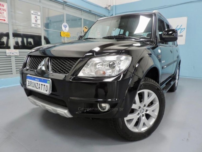 pajero tr4 2.0 4x2 16v 140cv flex 4p automatico 2012 porto alegre