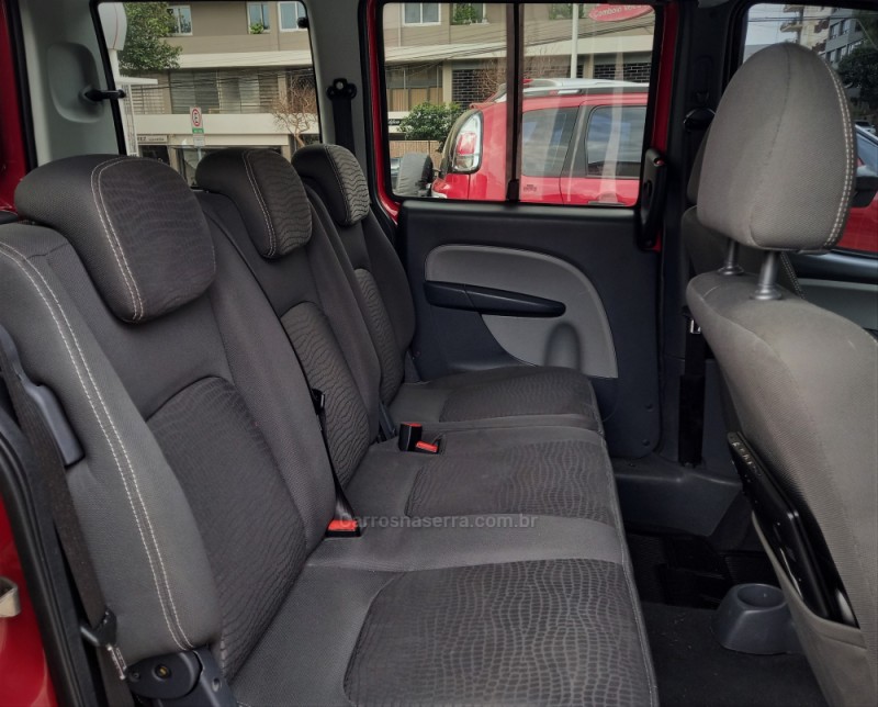 DOBLÓ 1.8 MPI ADVENTURE LOCKER 8V FLEX 4P MANUAL - 2011 - CAXIAS DO SUL