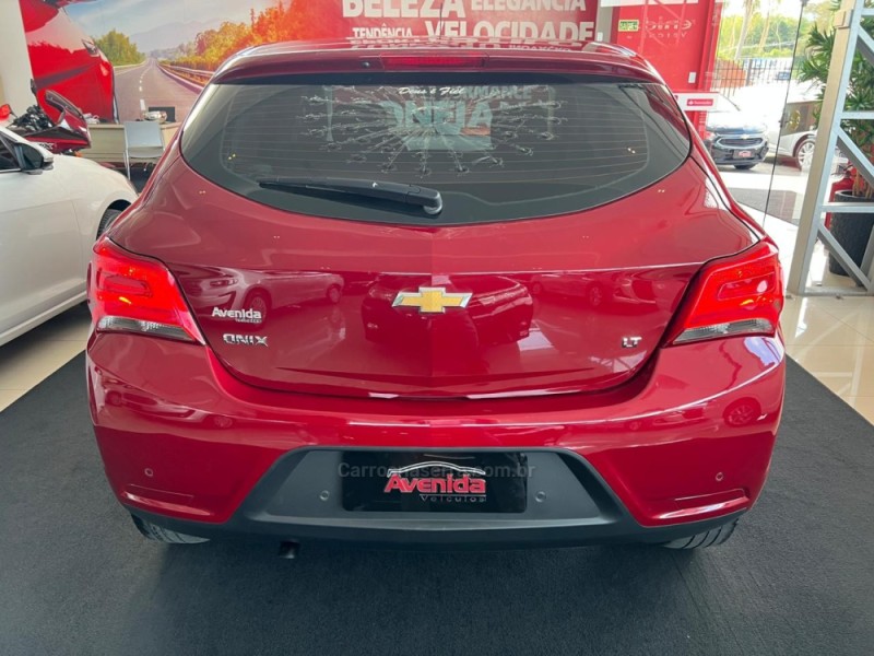 ONIX 1.4 MPFI LT 8V FLEX 4P MANUAL - 2019 - IGREJINHA