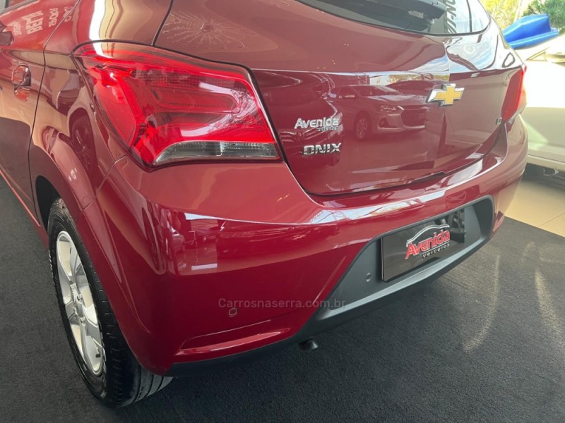 ONIX 1.4 MPFI LT 8V FLEX 4P MANUAL - 2019 - IGREJINHA