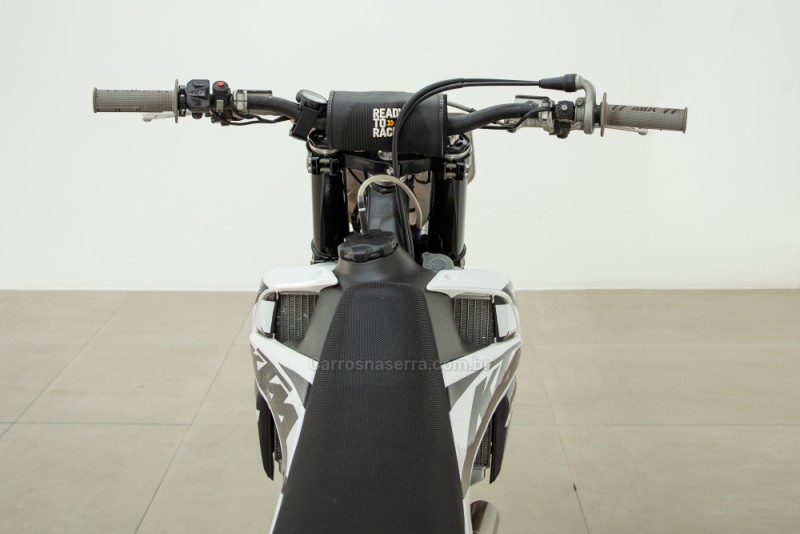 SX 250F FACTORY EDITION - 2017 - CARLOS BARBOSA