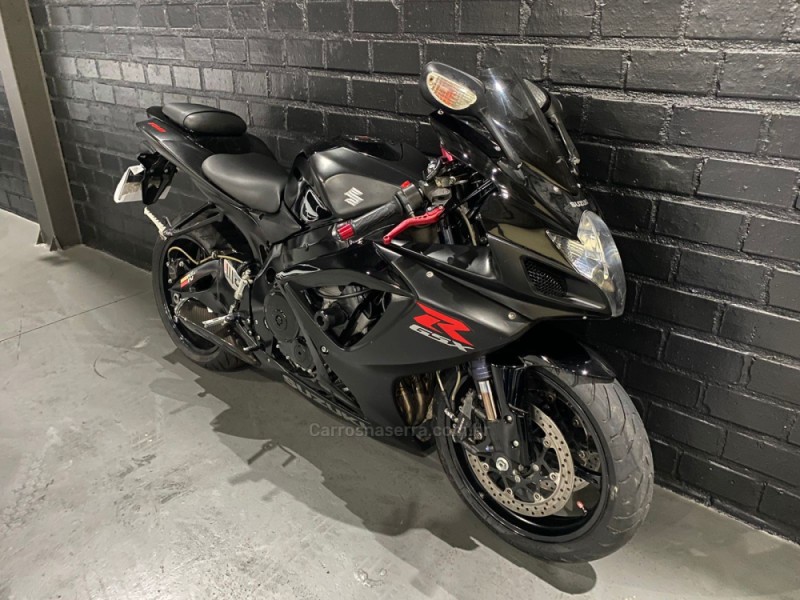 gsx r750 srad 2007 caxias do sul