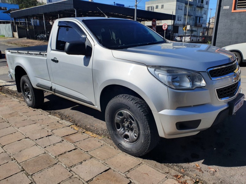 S10 2.4 LS 4X2 CS 8V FLEX 2P MANUAL - 2015 - CAXIAS DO SUL