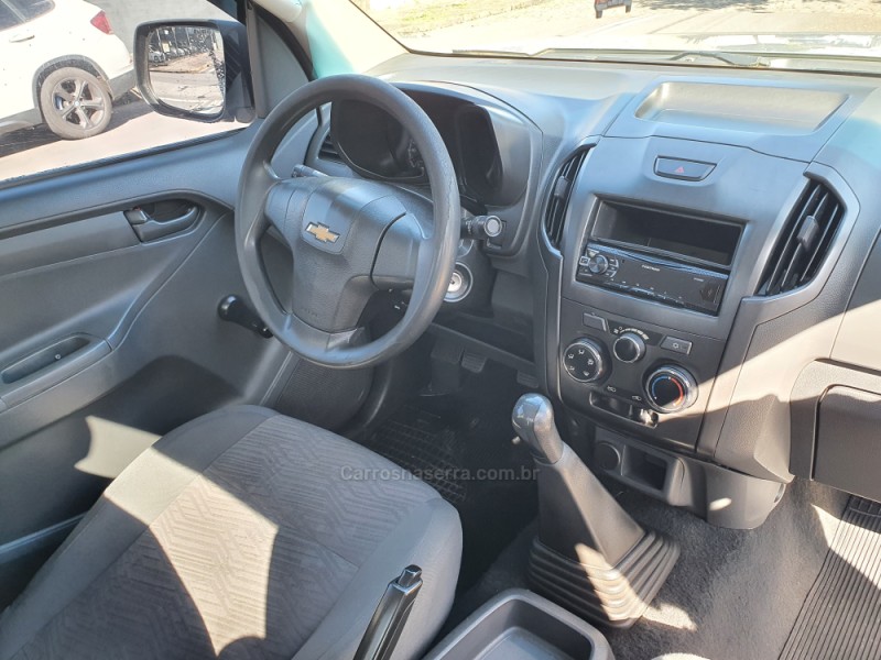 S10 2.4 LS 4X2 CS 8V FLEX 2P MANUAL - 2015 - CAXIAS DO SUL