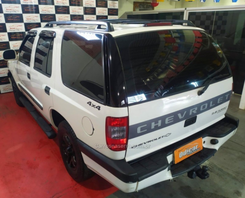 BLAZER 2.8 4X4 8V TURBO INTERCOOLER DIESEL 4P MANUAL - 2004 - CAXIAS DO SUL